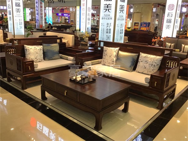 套房活動家具